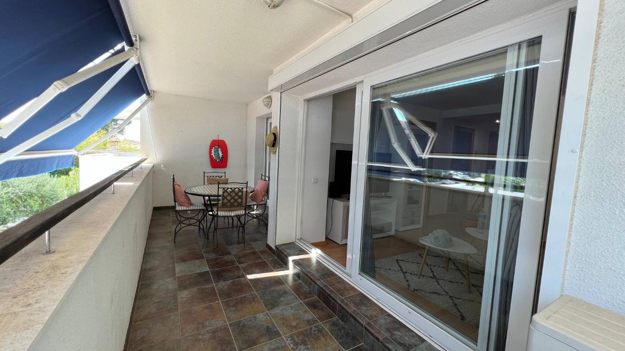 Bonito Apartamento Con Parking Y Piscina En Roses Av-53 Exterior foto